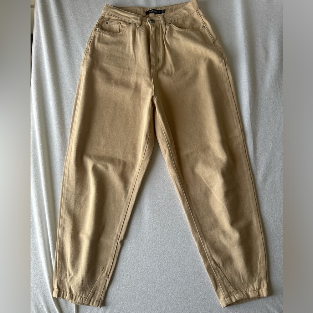 Missguided Beige Jeans